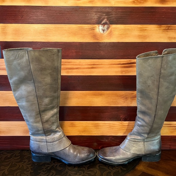 Vince Camuto Brown Heeled Boots - Picture 2 of 6